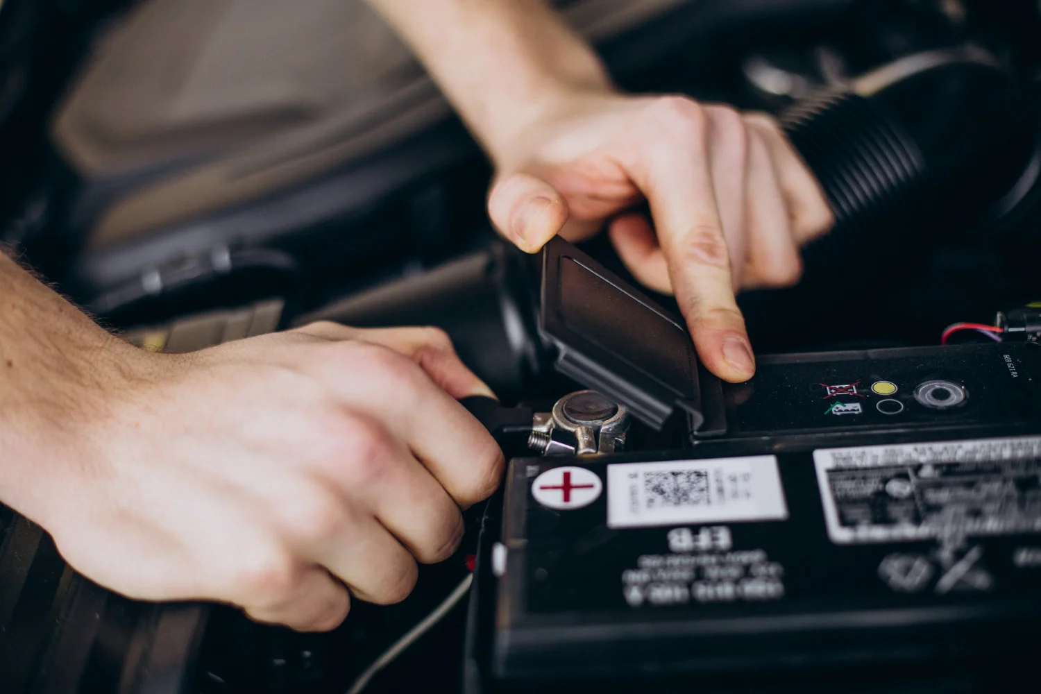Guía completa para comprar una batería para autos eléctricos